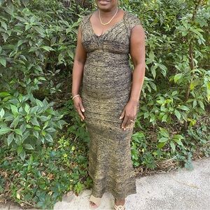 Fashion Nova Elegant Black and Gold Maxi Dress